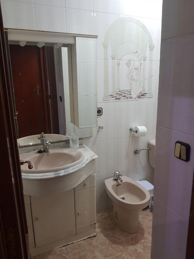 Famaho Apartment Madrid Bagian luar foto
