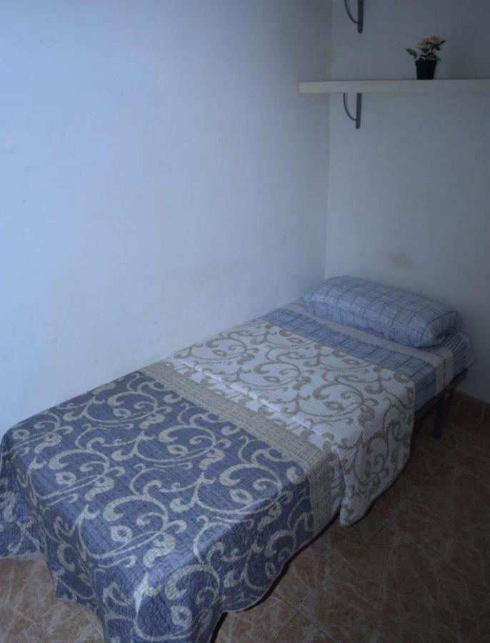 Famaho Apartment Madrid Bagian luar foto
